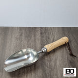 Garden trowel